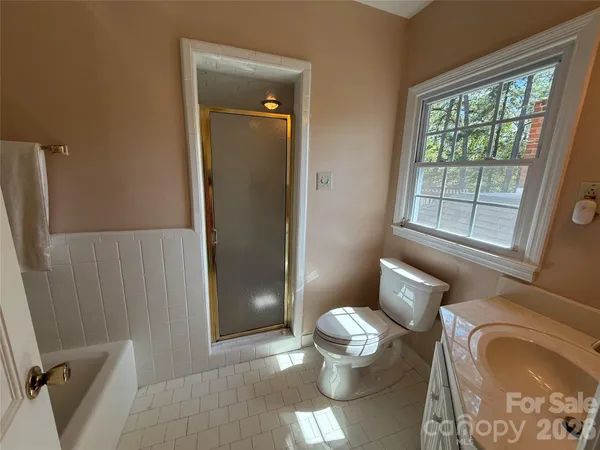 $632,500 | 1437 Westmoreland Drive, Lancaster, SC 29720