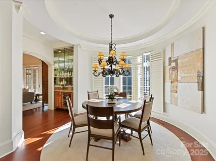 $2,325,000 | 2240 La Maison Drive, Charlotte, NC 28226