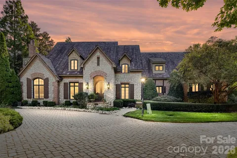 $1,700,000 | 2240 La Maison Drive, Charlotte, NC 28226