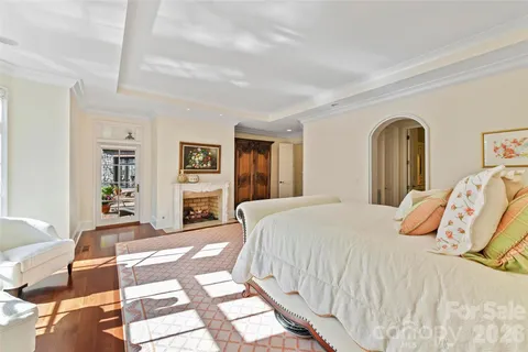 $1,700,000 | 2240 La Maison Drive, Charlotte, NC 28226