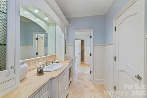 $1,700,000 | 2240 La Maison Drive, Charlotte, NC 28226