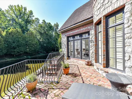 $2,325,000 | 2240 La Maison Drive, Charlotte, NC 28226
