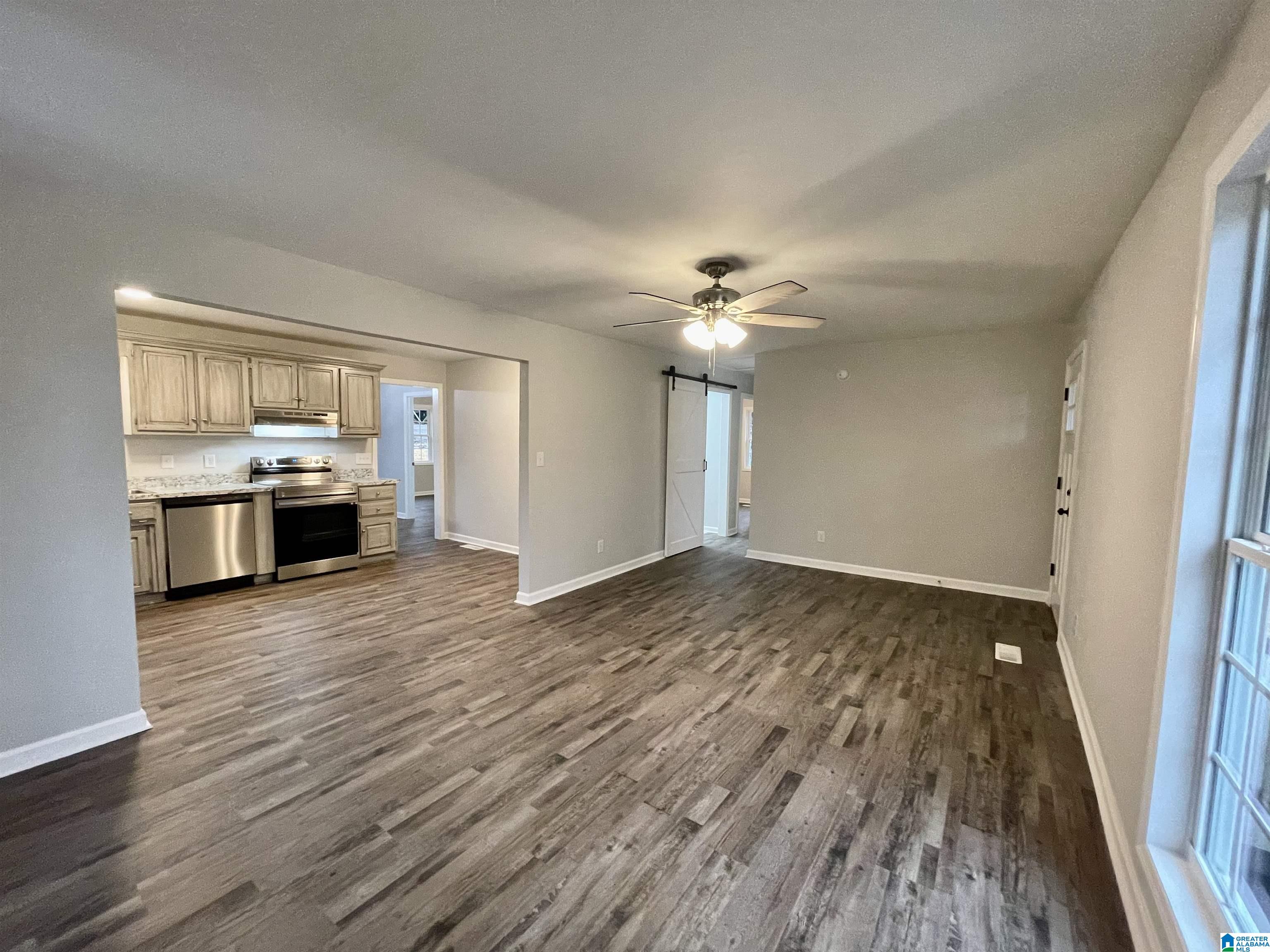 1501 Mountain Lake Road Warrior, AL 35180 - Photo 20 of 51