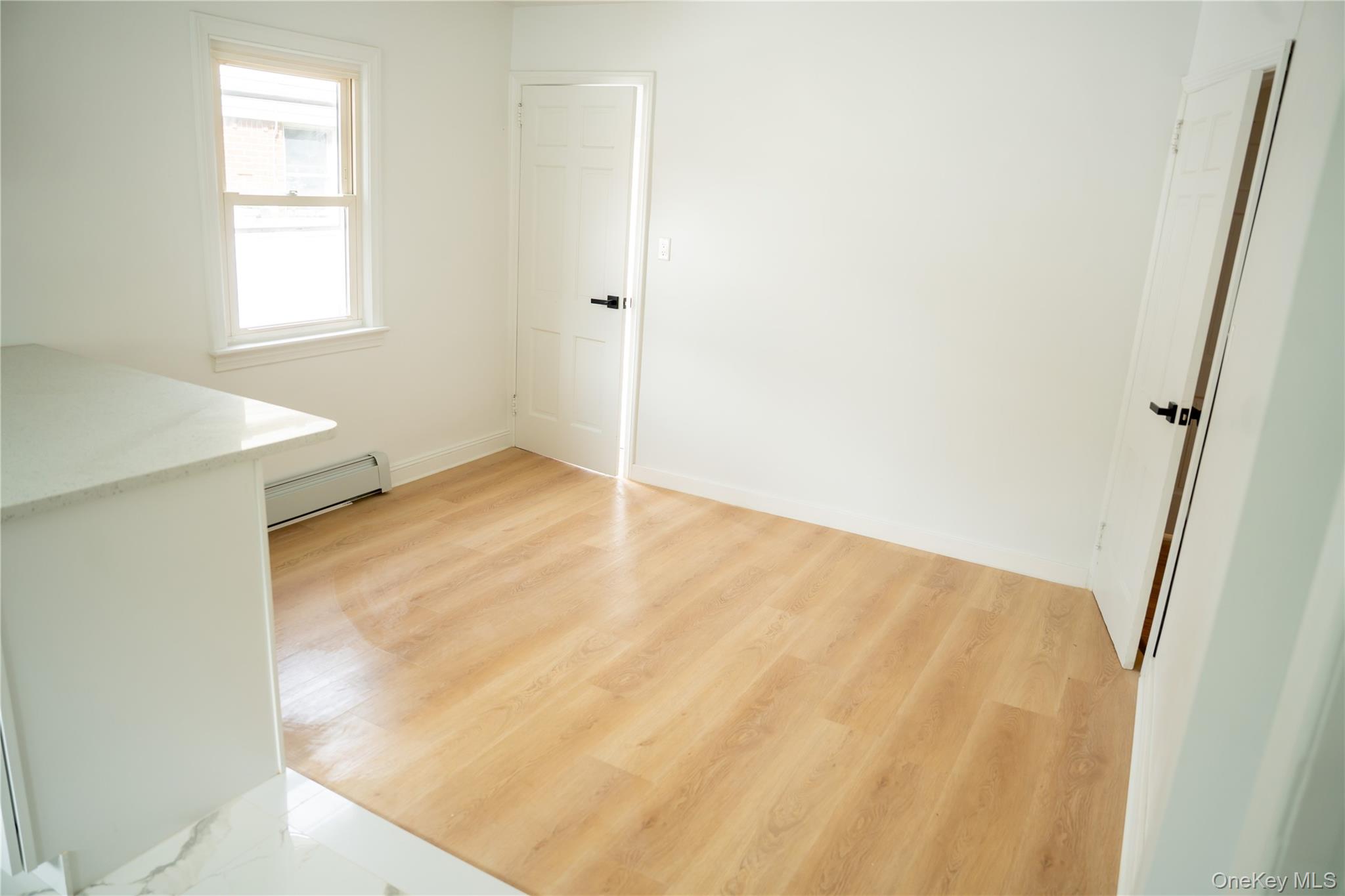 586 Stratford Road Baldwin, NY 11510 - Photo 15 of 36 Gallery Image 15