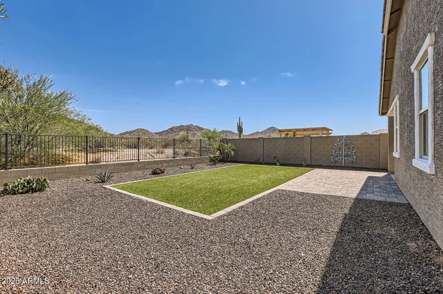 $2,650 | 7614 West Fetlock Trail, Peoria, AZ 85383