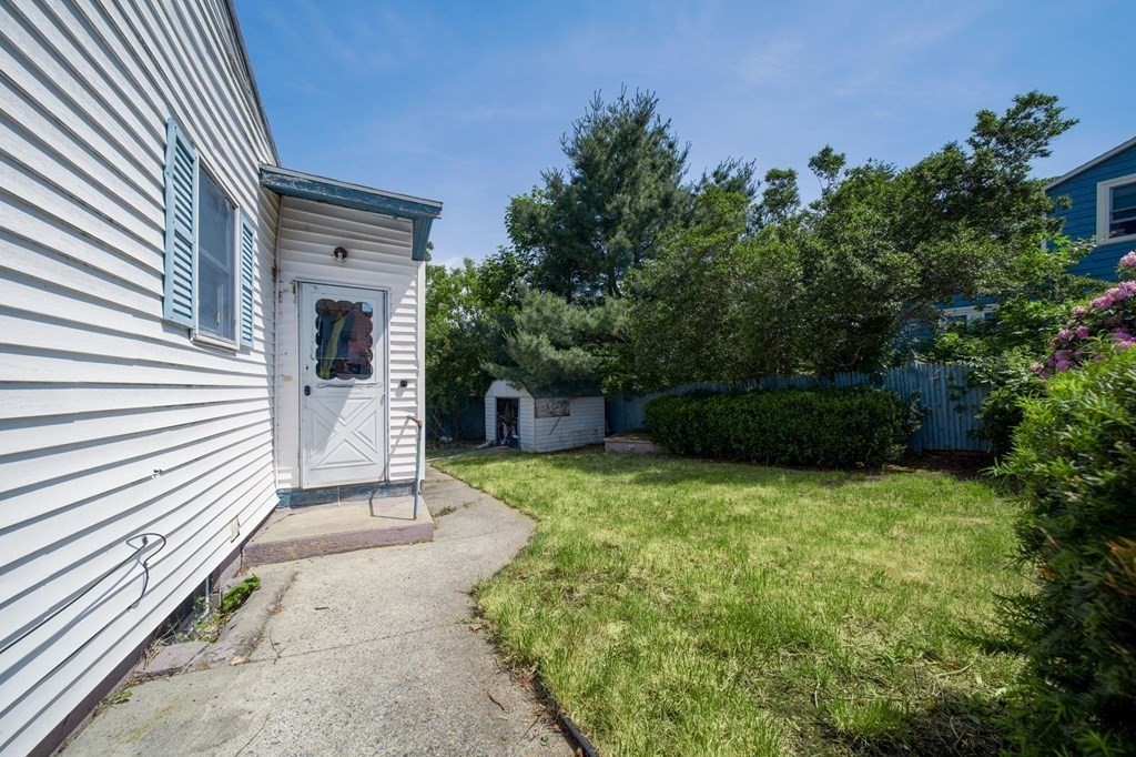 110 Spring Street Quincy, MA 02169 - Photo 4 of 24 Gallery Image 4