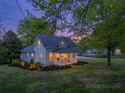$294,950 | 9101 Holmes Road, Kansas City, MO 64131