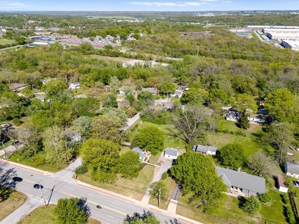 9101 Holmes Road Kansas City, MO 64131 - Photo 23 of 27
