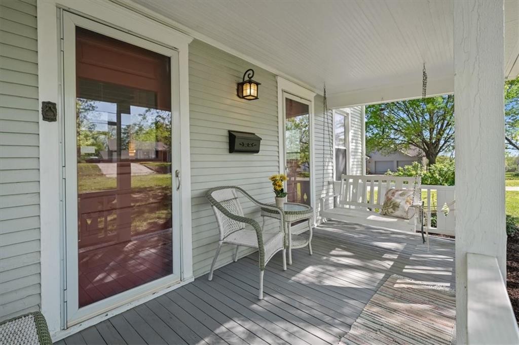 9101 Holmes Road Kansas City, MO 64131 - Photo 5 of 27