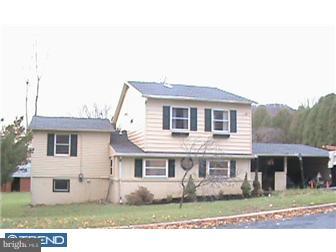 275 Parkview Road Reading, PA 19606 - Photo 1 of 12 Exterior Front