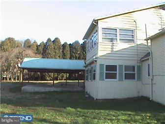 275 Parkview Road Reading, PA 19606 - Photo 2 of 12 Exterior Back