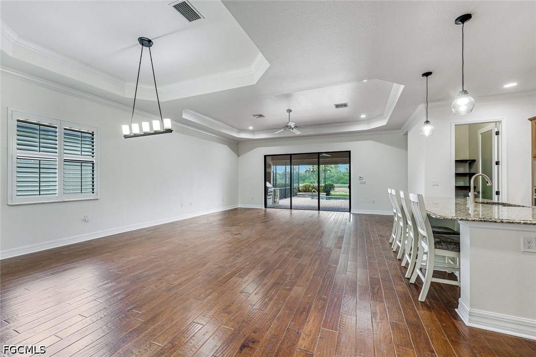 12643 Kinross Lane Naples, FL 34120 - Photo 20 of 50
