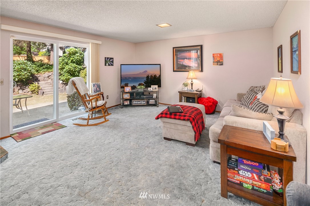 6304 Southeast 2nd Place Renton, WA 98059 - Photo 10 of 21