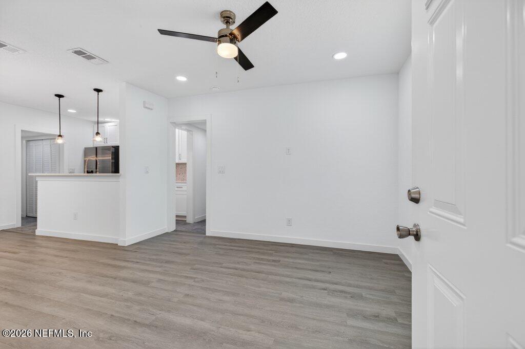 536 Sapelo Road Jacksonville, FL 32216 - Photo 9 of 54 010-536SapeloRoad-Jacksonville-FL-32216-