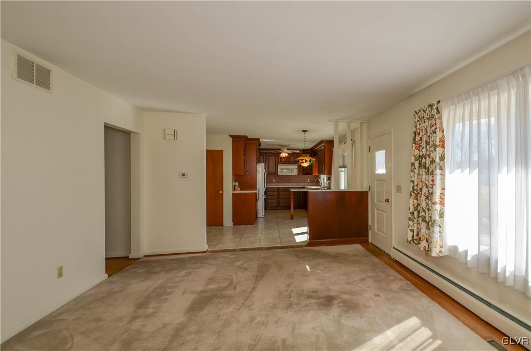 4619 Gary Road Orefield, PA 18069 - Photo 5 of 36 Gallery Image 5