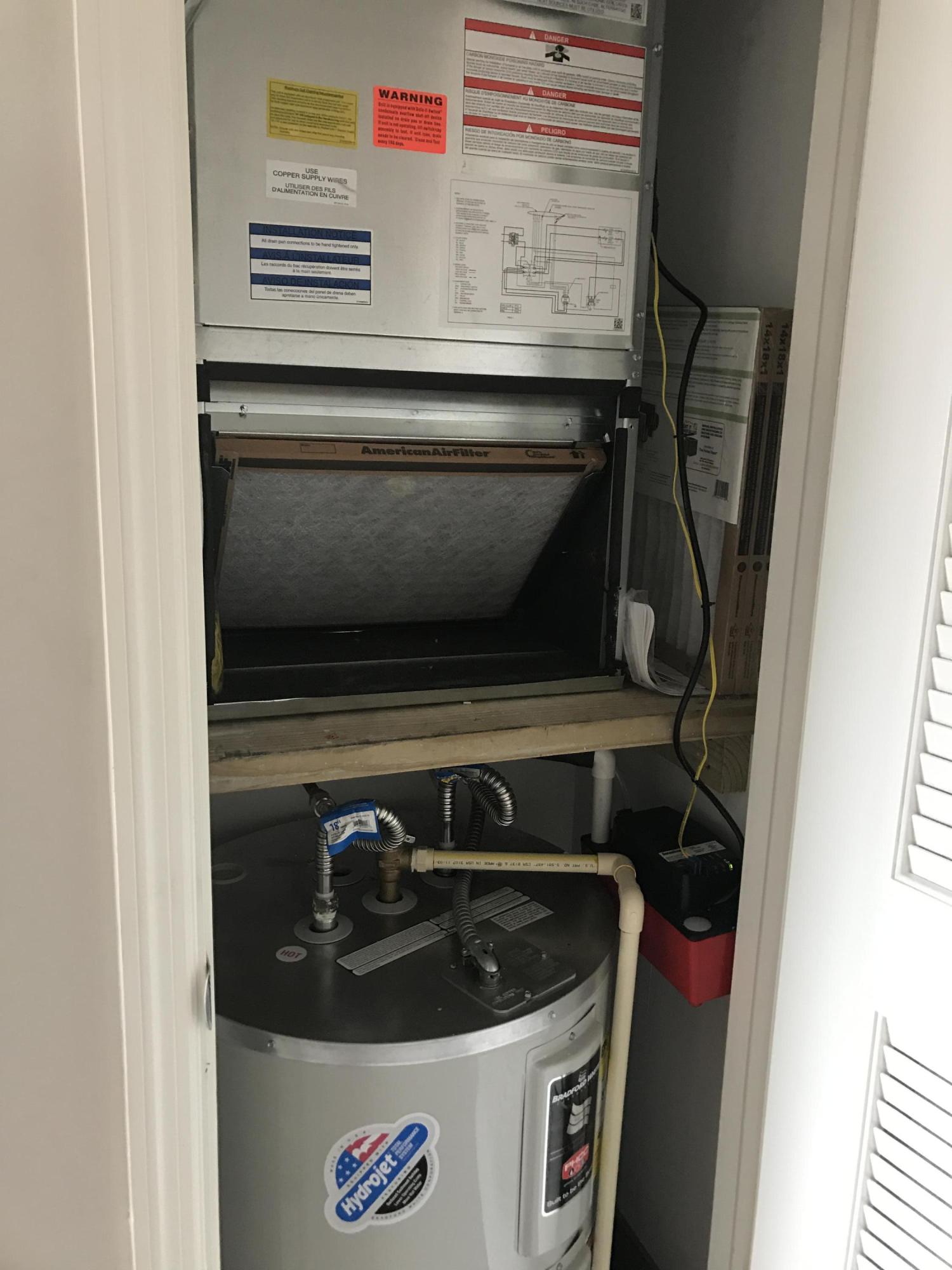 142 Southwest 8th Avenue, Unit B Delray Beach, FL 33444 - Photo 17 of 29 a close view of washer and dryer