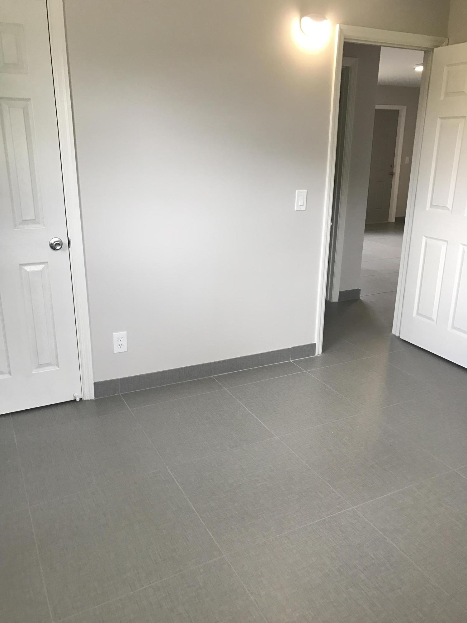 142 Southwest 8th Avenue, Unit B Delray Beach, FL 33444 - Photo 21 of 29