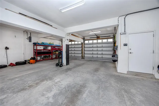 $975,000 | 405 8th Avenue North, Tierra Verde, FL 33715