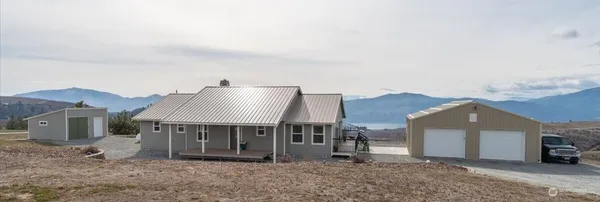 $739,000 | 605 Chelan Trails Road, Manson, WA 98831