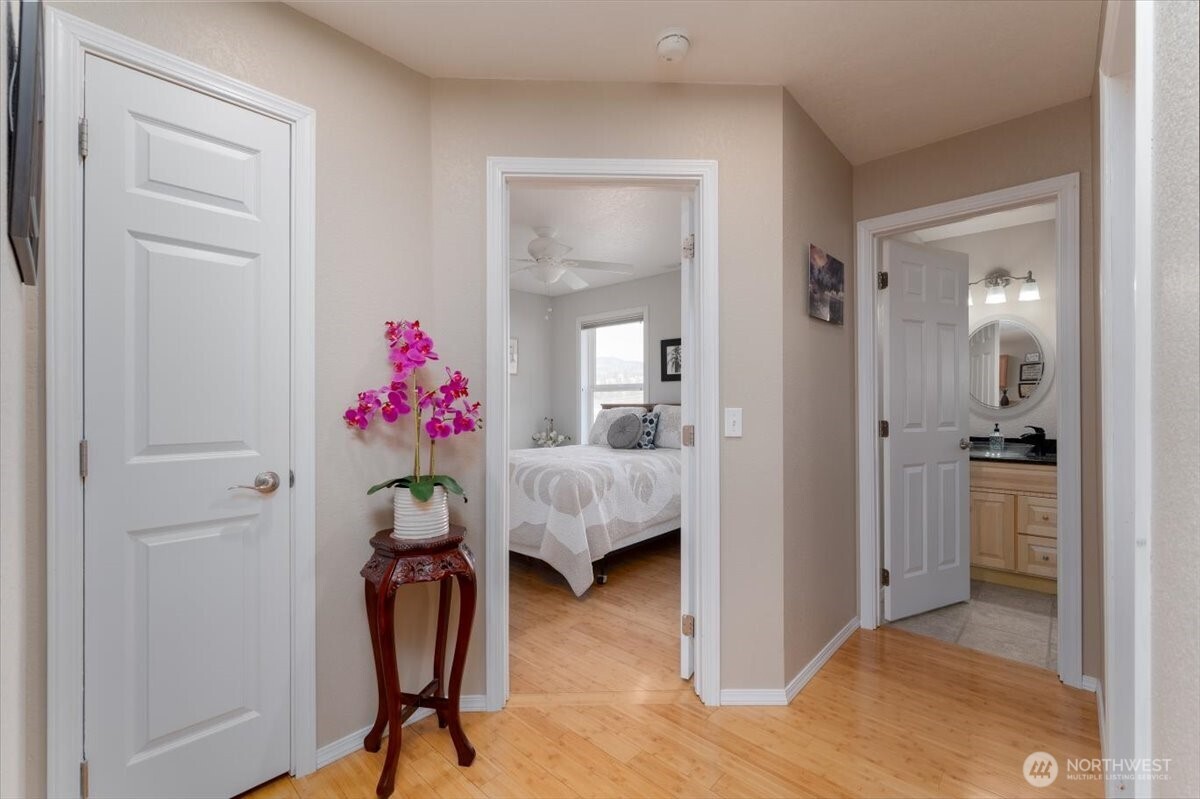 605 Chelan Trails Road Manson, WA 98831 - Photo 14 of 37