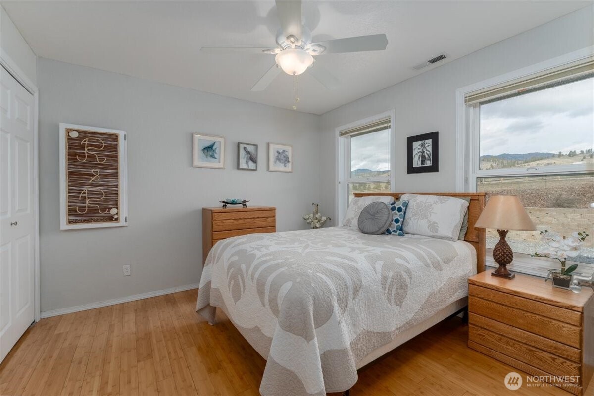 605 Chelan Trails Road Manson, WA 98831 - Photo 15 of 37