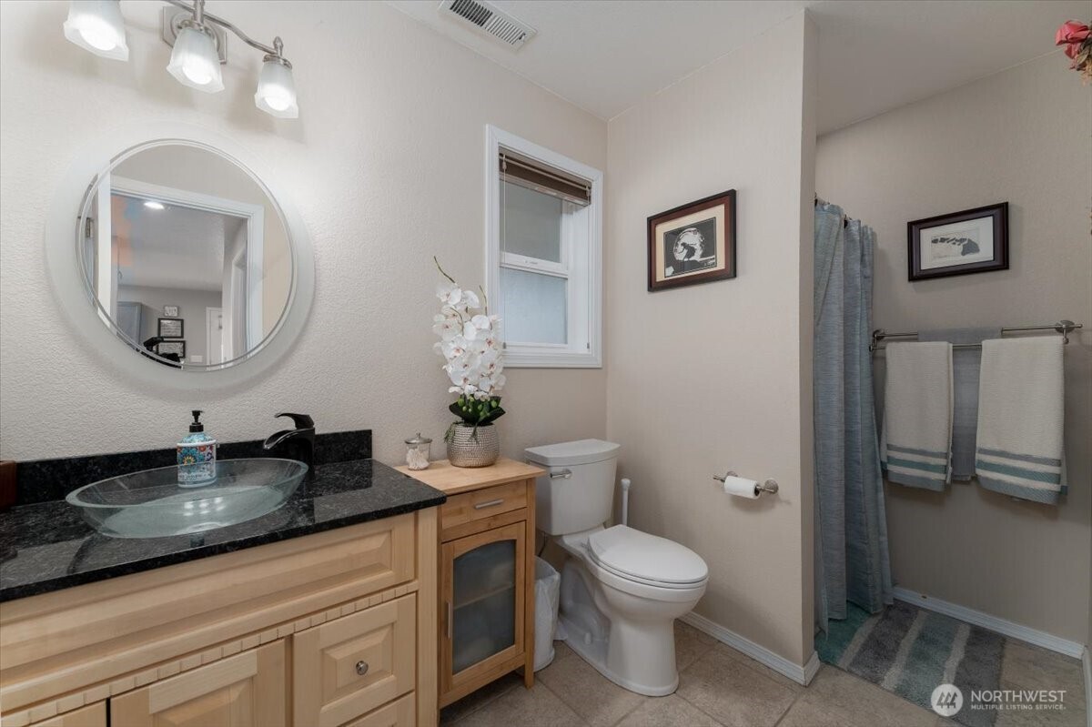 605 Chelan Trails Road Manson, WA 98831 - Photo 17 of 37