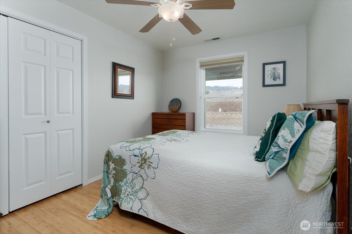 605 Chelan Trails Road Manson, WA 98831 - Photo 18 of 37