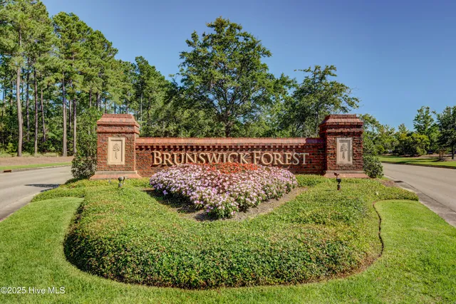 $975,000 | 1308 Cross Water Circle, Leland, NC 28451