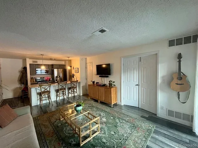 $1,500 | 2575 South Syracuse Way, Unit D103, Denver, CO 80231