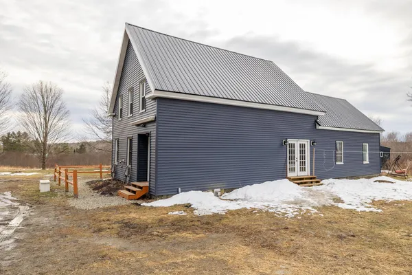 $499,900 | 3190 Middle Road, Sidney, ME 04330