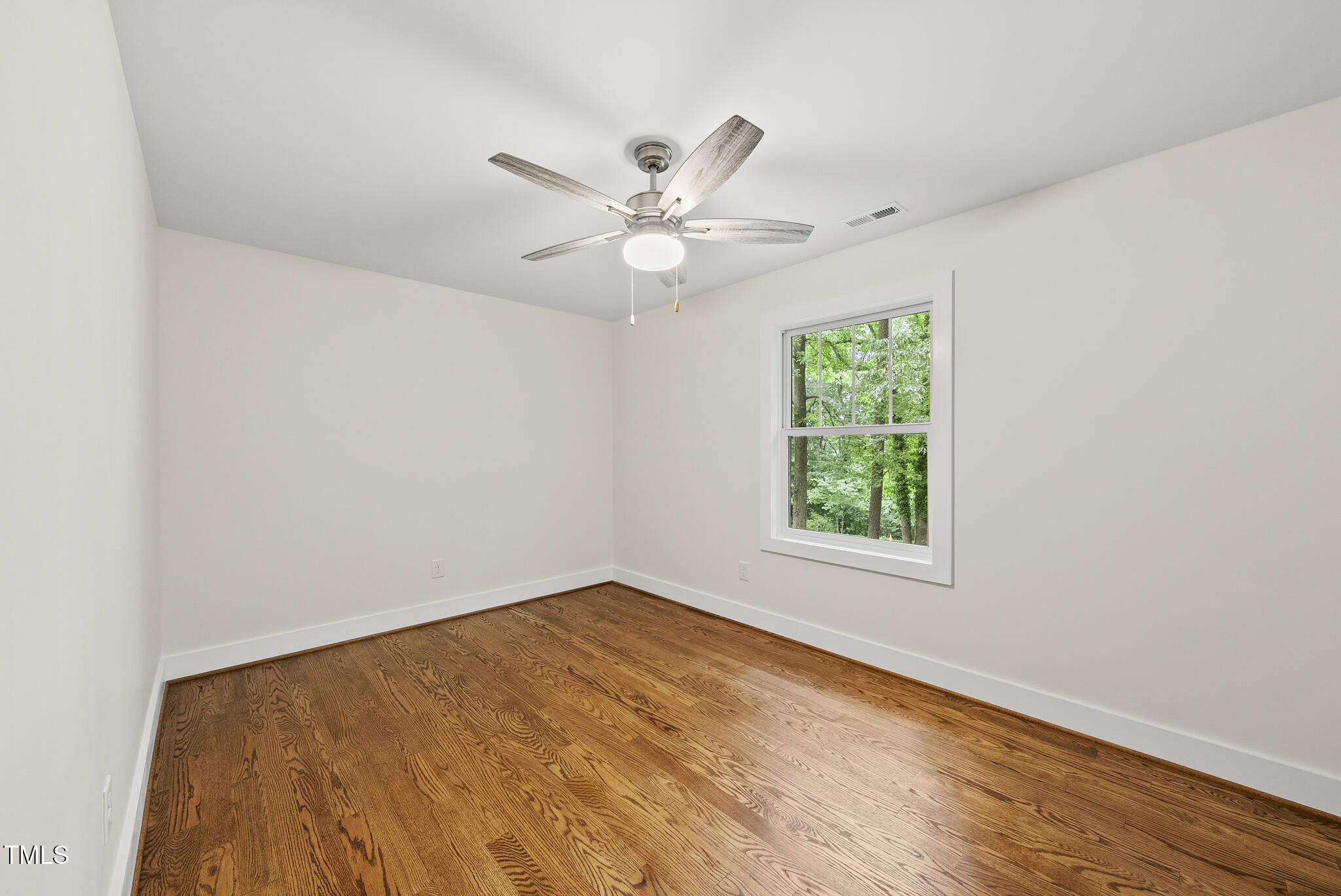 4301 Azalea Drive Raleigh, NC 27612 - Photo 19 of 38 DSC07767