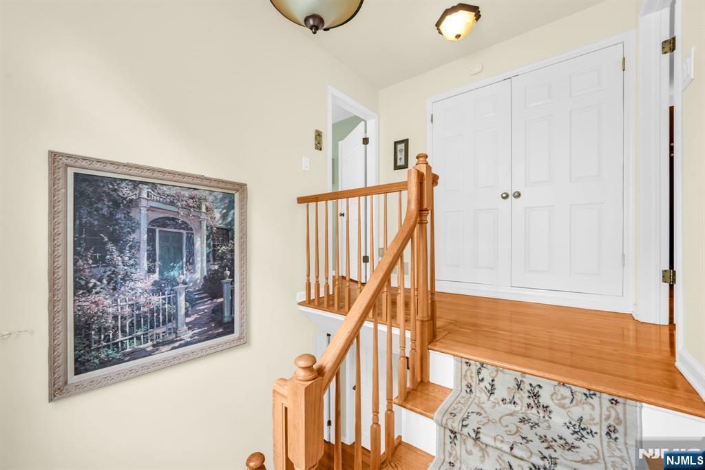 15 Nuthatcher Court Wayne, NJ 07470 - Photo 15 of 34