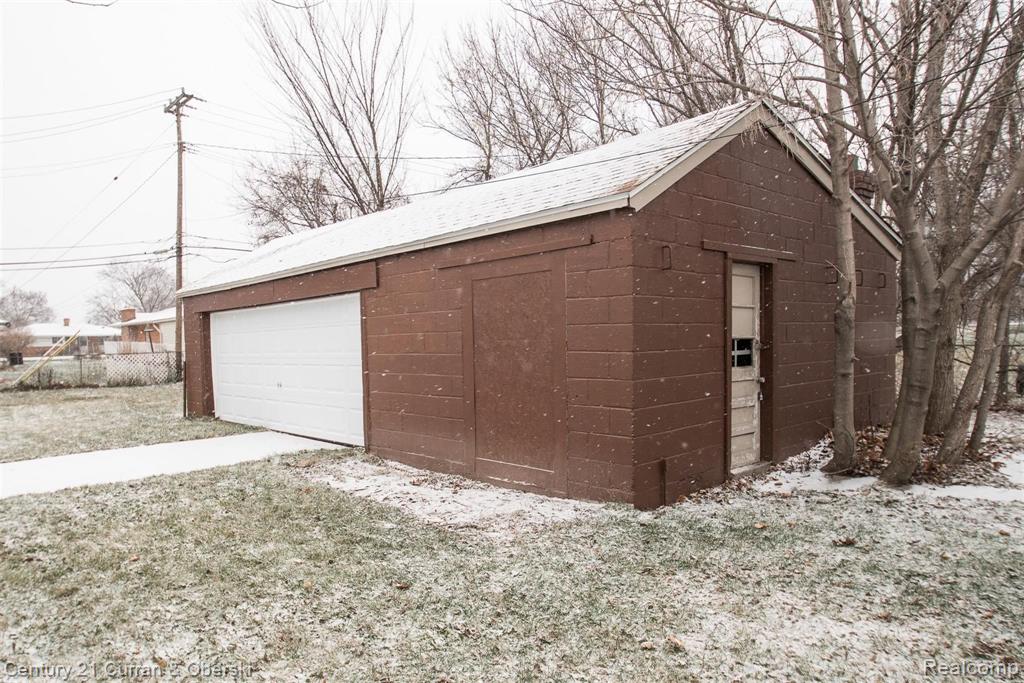 5580 Merriman Road Wayne, MI 48184 - Photo 3 of 3