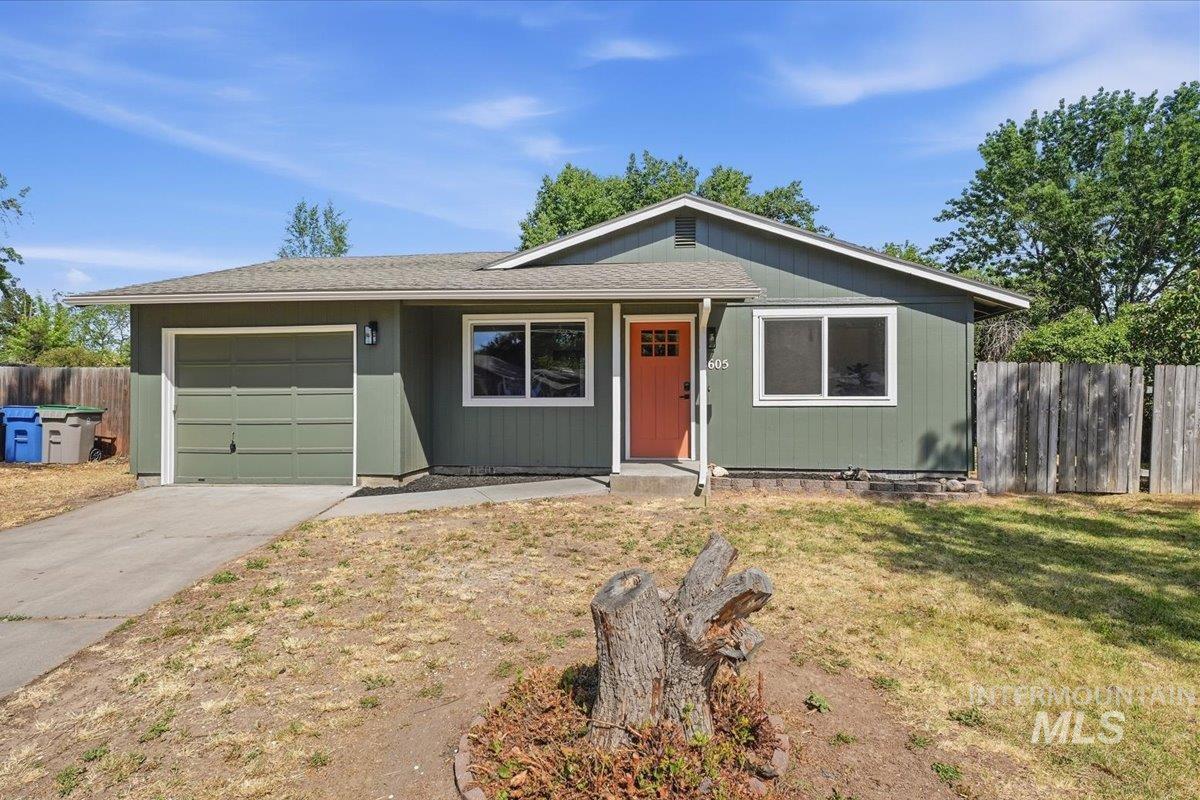 8605 Dewitt Court Boise, ID 83704 - Photo 4 of 24