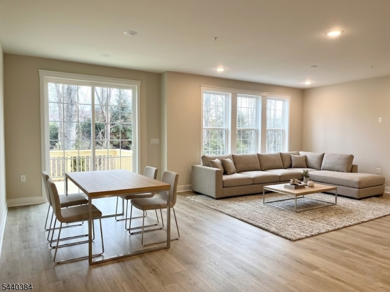 104 Myrtle Road Warren, NJ 07059 - Photo 2 of 21