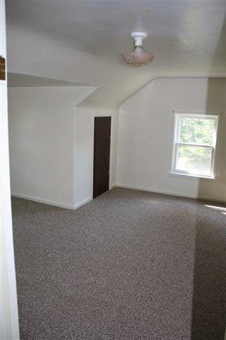 1786 Laberdee Road Adrian, MI 49221 - Photo 8 of 11 920972-7.JPG