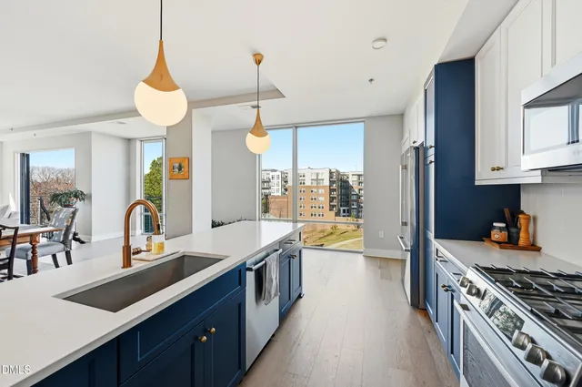 $1,199,000 | 214 Hunt Street, Unit 503, Durham, NC 27701