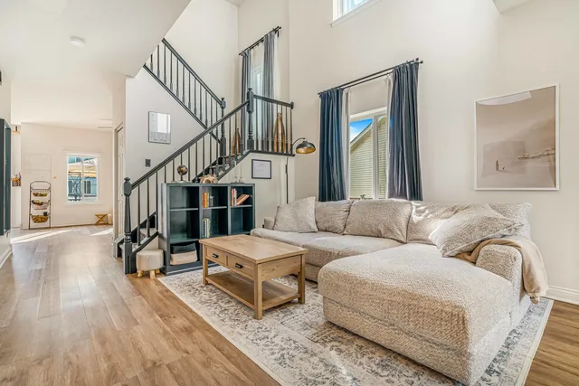 $299,000 | 684 Edward Drive, Romeoville, IL 60446