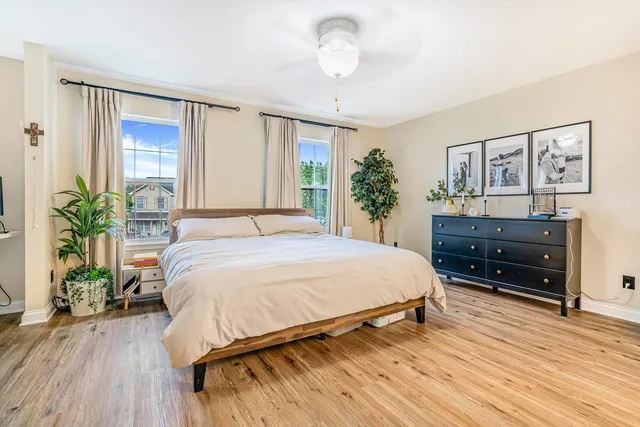 $299,000 | 684 Edward Drive, Romeoville, IL 60446