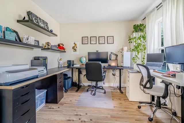 $299,000 | 684 Edward Drive, Romeoville, IL 60446