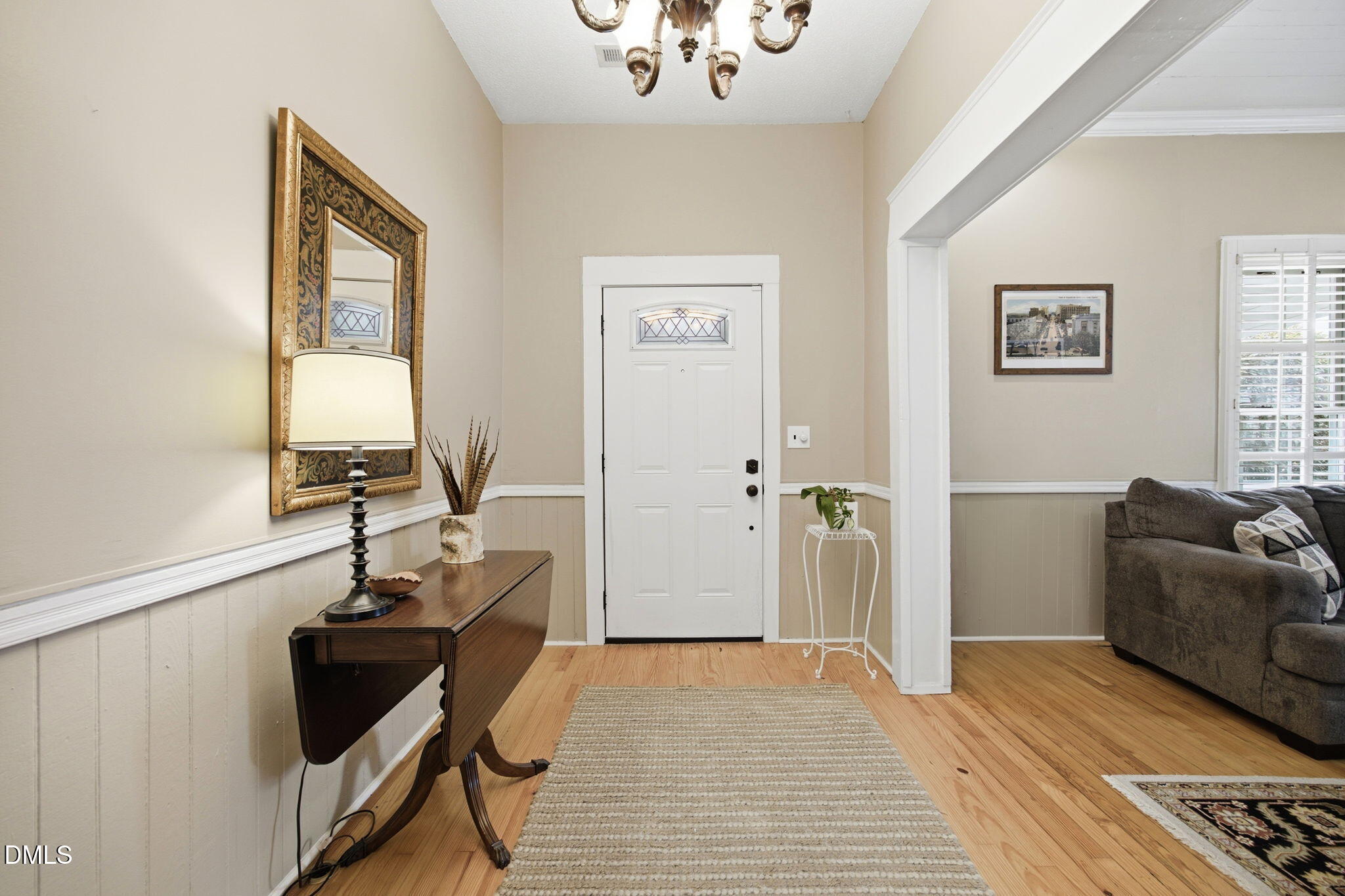 314 Gilbert Avenue Raleigh, NC 27603 - Photo 9 of 26 29-web-or-mls-IMG_4061