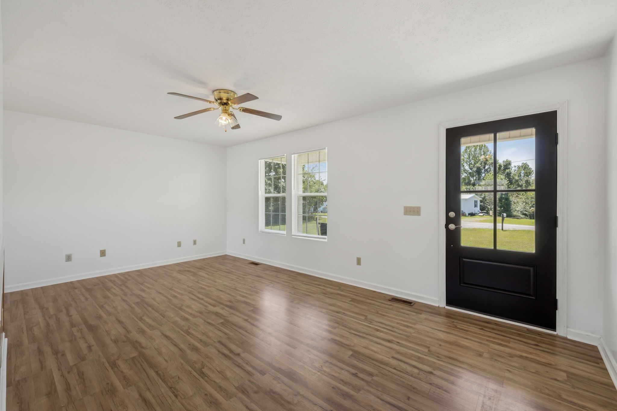 129 Maplewood Road Hohenwald, TN 38462 - Photo 18 of 42 Gallery Image 18