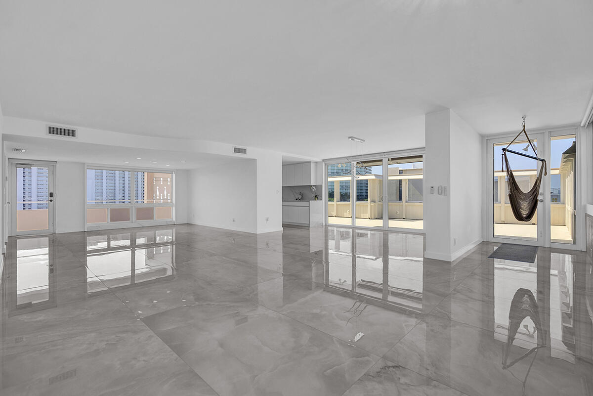 201 North Riverside Drive, Unit 802 Pompano Beach, FL 33062 - Photo 9 of 51 DSC08876