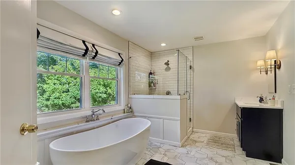 $385,000 | 120 Valley Circle, Calhoun, GA 30701