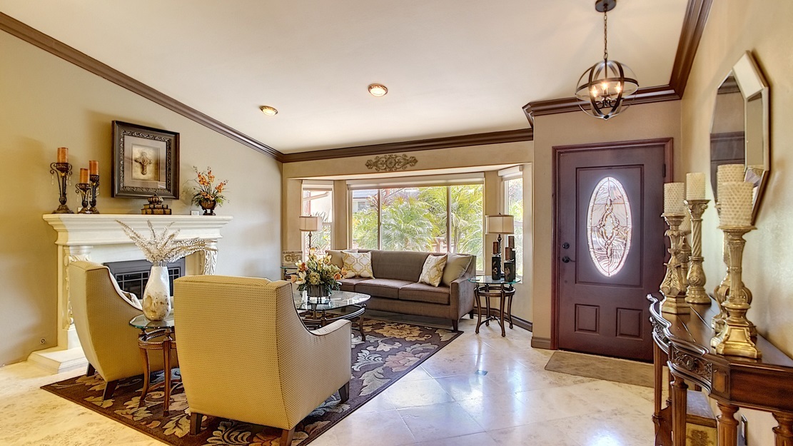 2251 Wind River Road El Cajon, CA 92019 - Photo 2 of 25 Gallery Image 2
