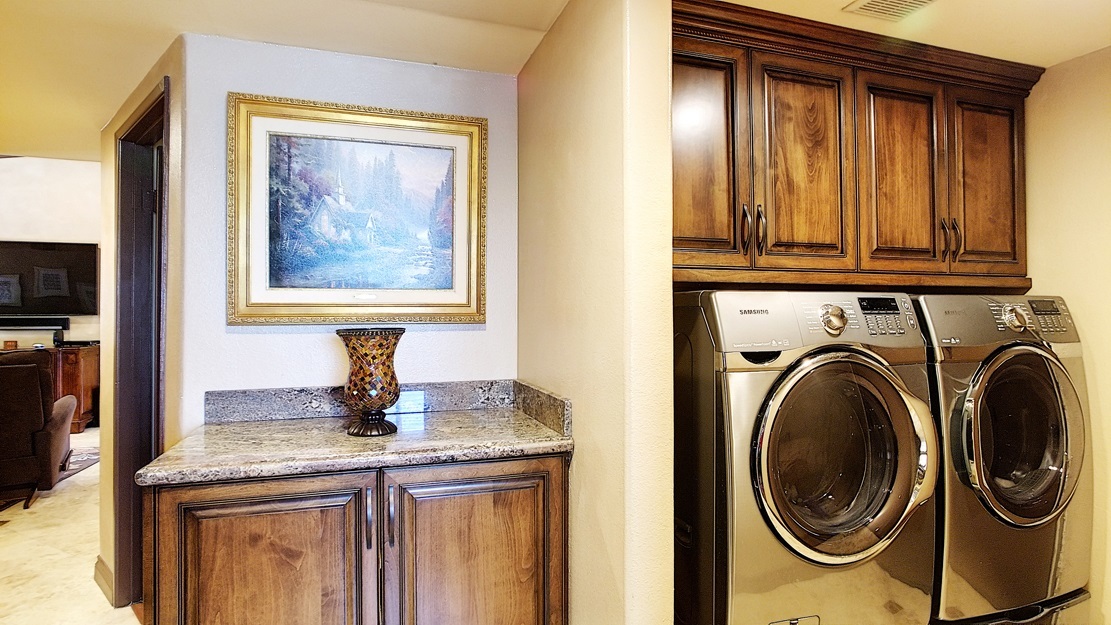 2251 Wind River Road El Cajon, CA 92019 - Photo 19 of 25 Gallery Image 19