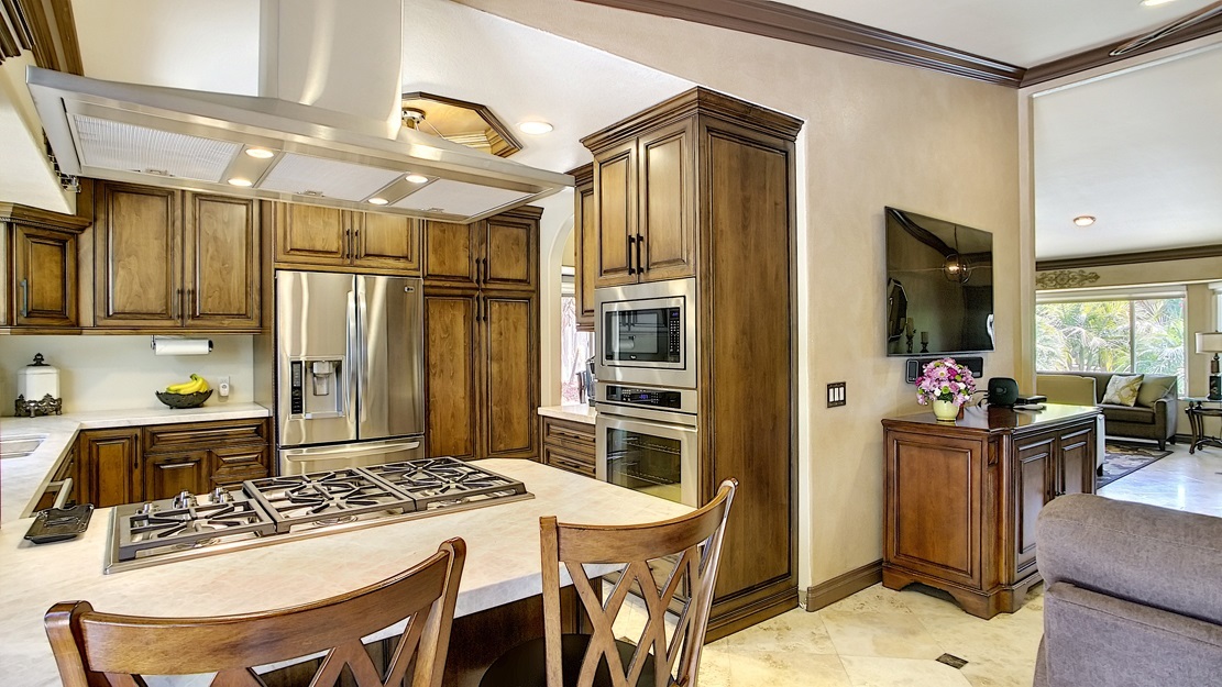 2251 Wind River Road El Cajon, CA 92019 - Photo 5 of 25 Gallery Image 5