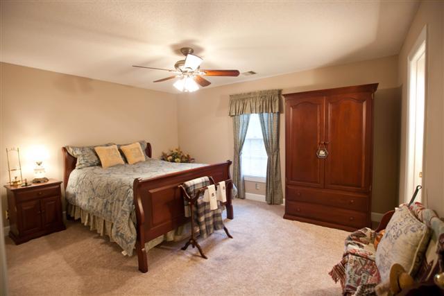 552 Pond Apple Road Clarksville, TN 37043 - Photo 14 of 19 Gallery Image 14