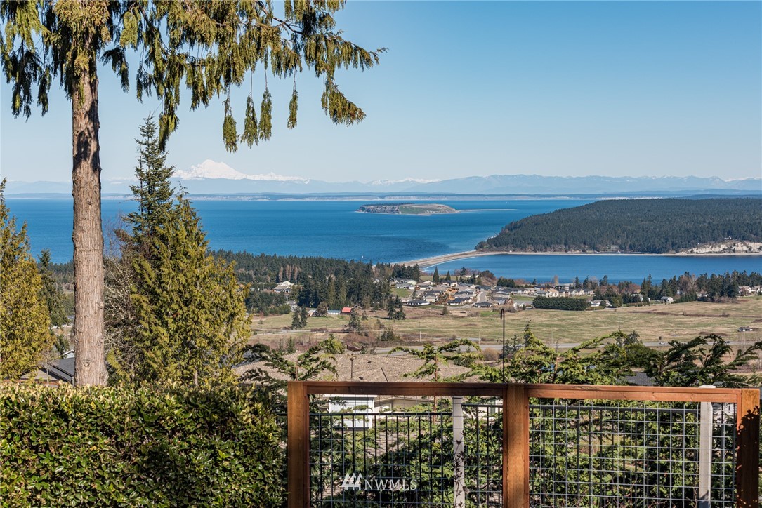 153 Elk Pass Road Sequim, WA 98382 - Photo 5 of 40