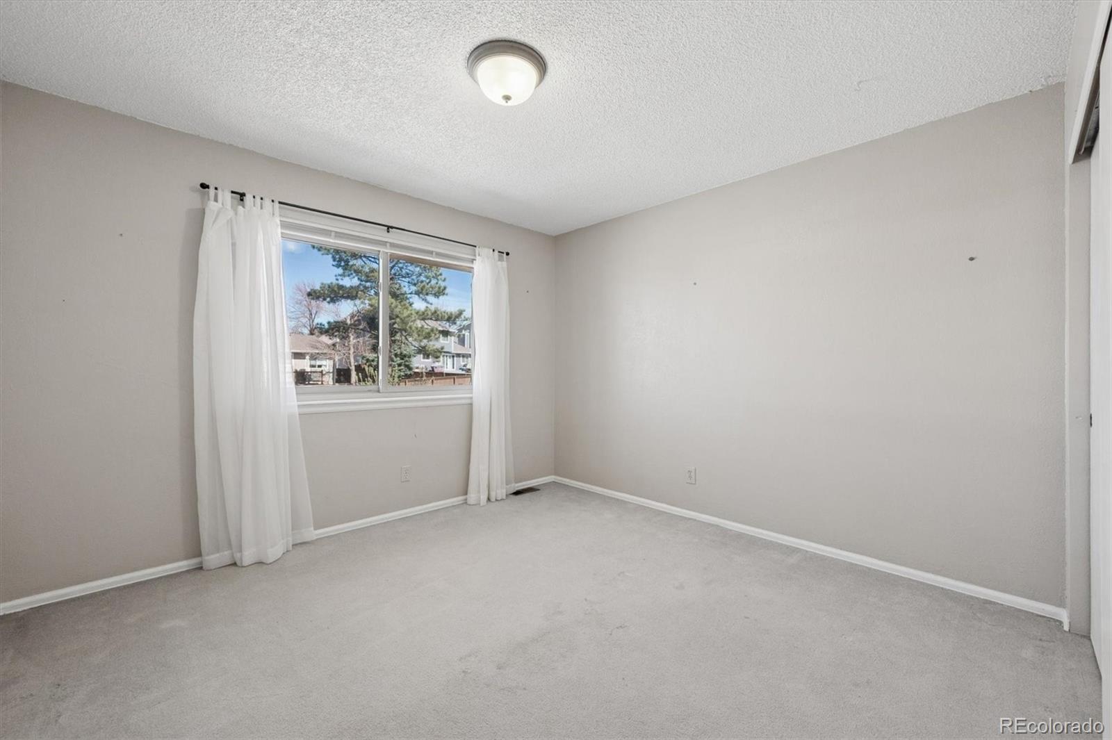 633 Sage Circle Highlands Ranch, CO 80126 - Photo 22 of 29